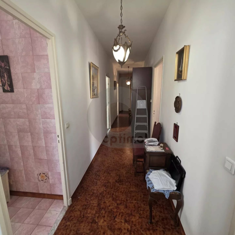 GRAND APPARTEMENT TROIS PIECES MENTON GARE ROUTIERE