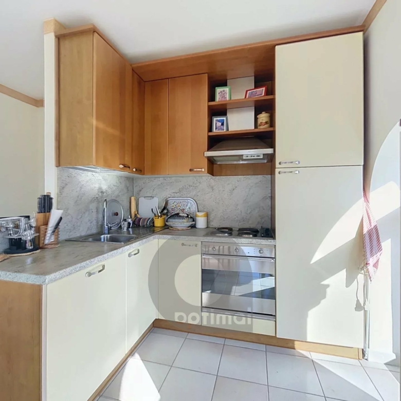 Menton Terres Chaudes – Résidence Bourgeoise – 2/3 pièces en triplex – Parking