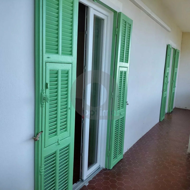 CASTELLAR : A LOUER 3P MEUBLE AVEC JARDIN