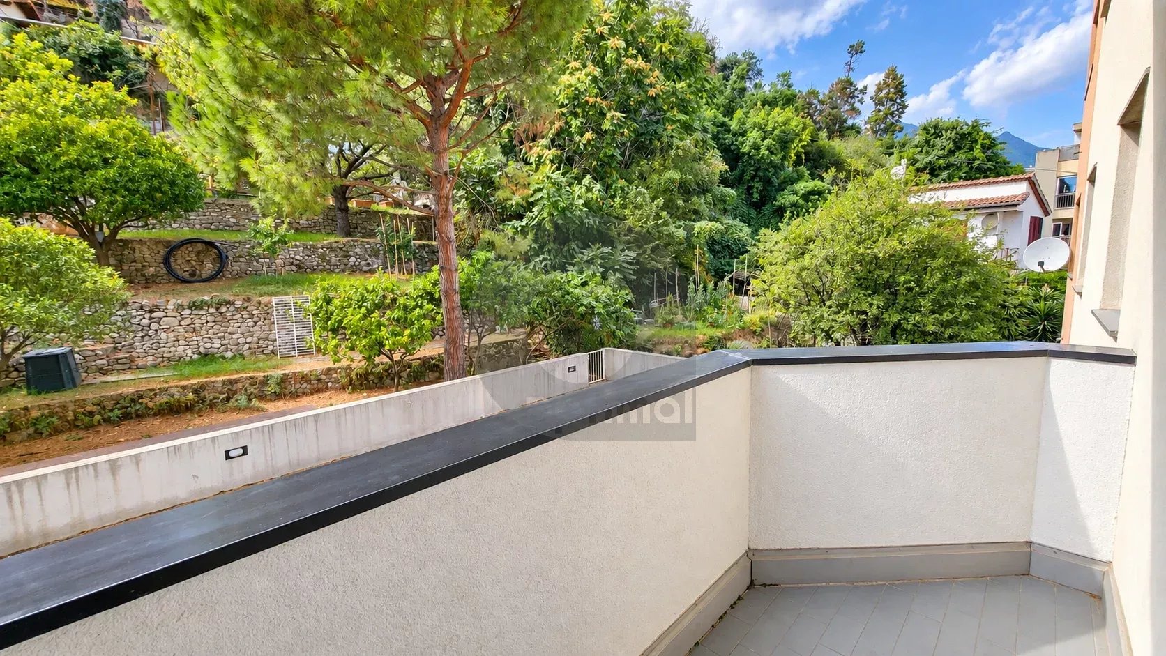 Menton Borrigo – Appartement 2 Pièces – balcon – garage