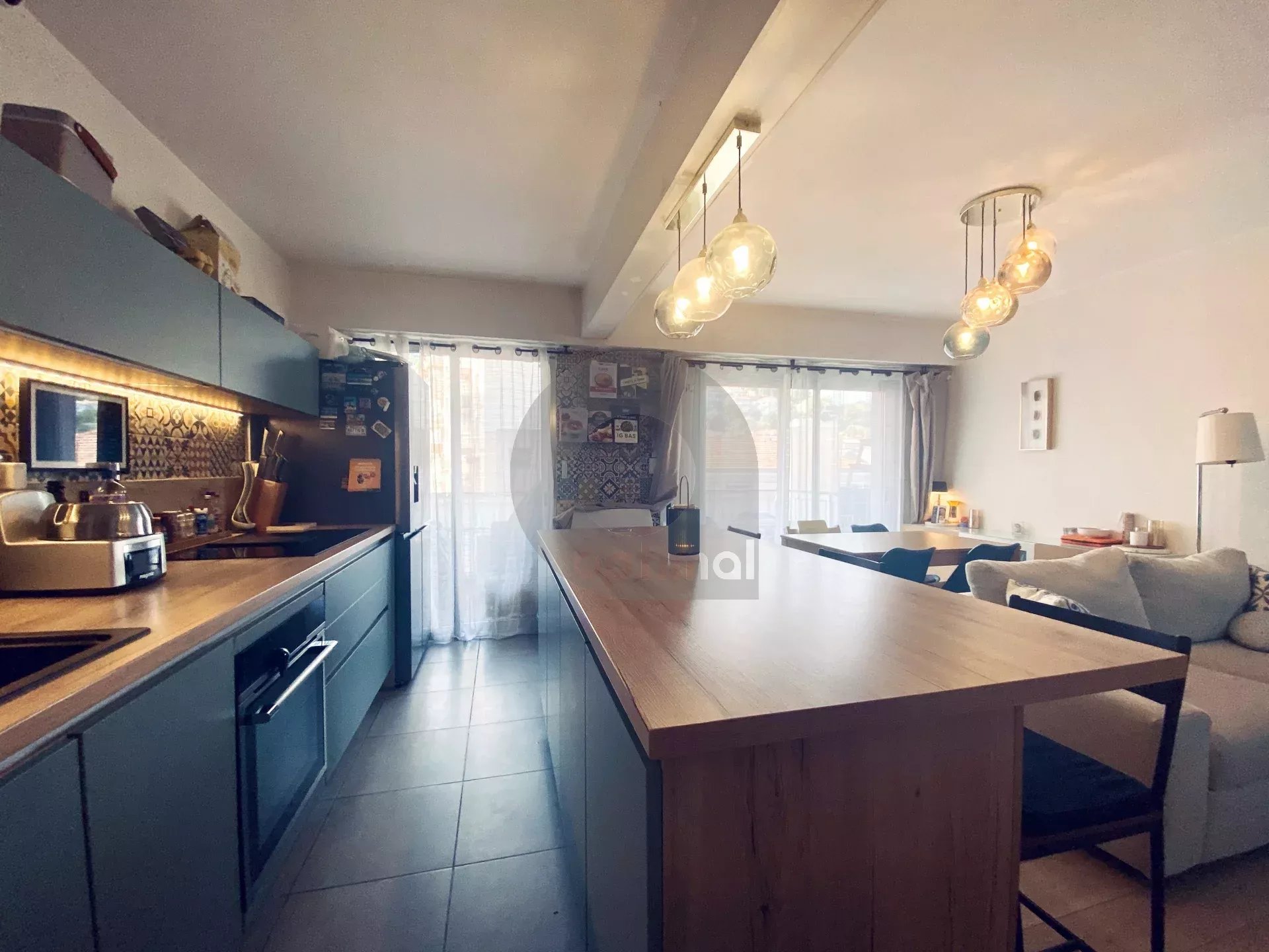 VENTE APPARTEMENT À ROQUEBRUNE-CAP-MARTIN