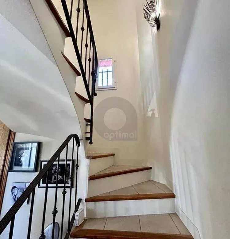 A VENDRE – LA TURBIE – MAISON DE CARACTERE 5P 170M2 – PISCINE POOLHOUSE JARDIN
