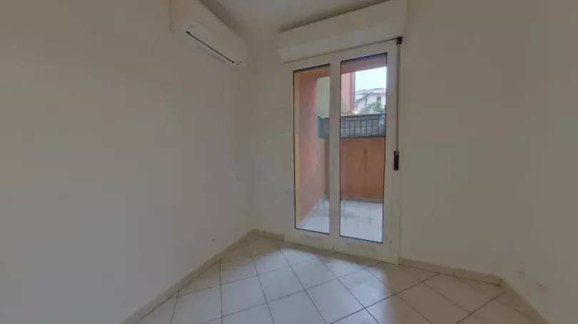 APPARTEMENT DEUX PIECES MENTON CENTENAIRE