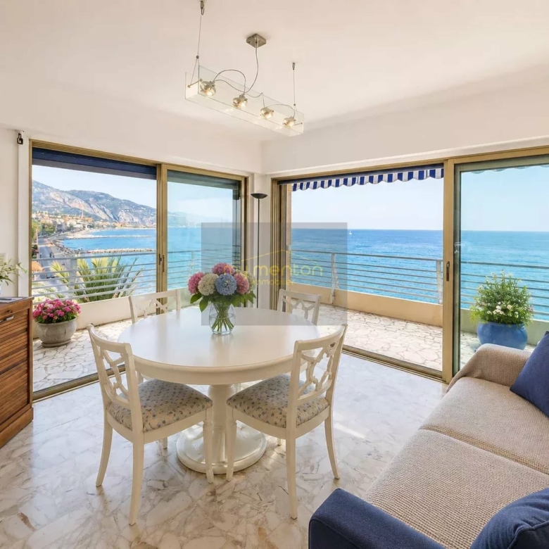 MENTON – MADONE | APPARTEMENT D’ANGLE FACE À LA MER