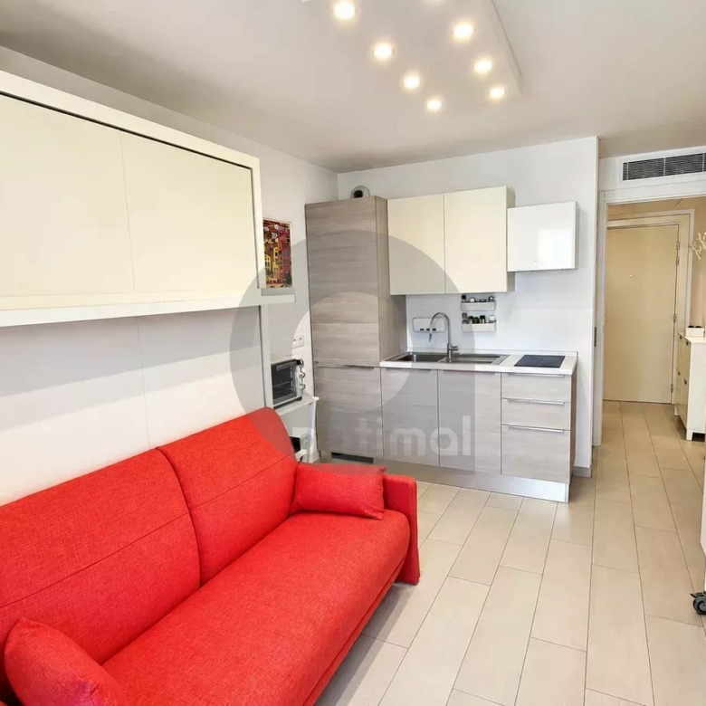 Menton Casino – Coquet studio – Immeuble récent – 100 mt des plages
