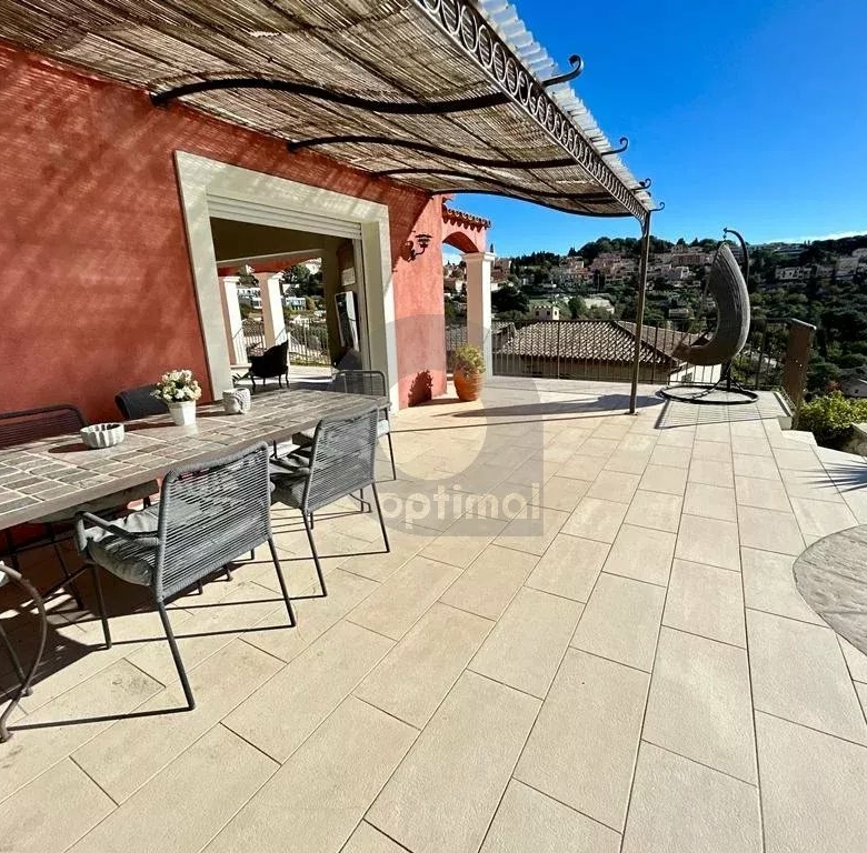 A VENDRE – LA TURBIE – MAISON DE CARACTERE 5P 170M2 – PISCINE POOLHOUSE JARDIN