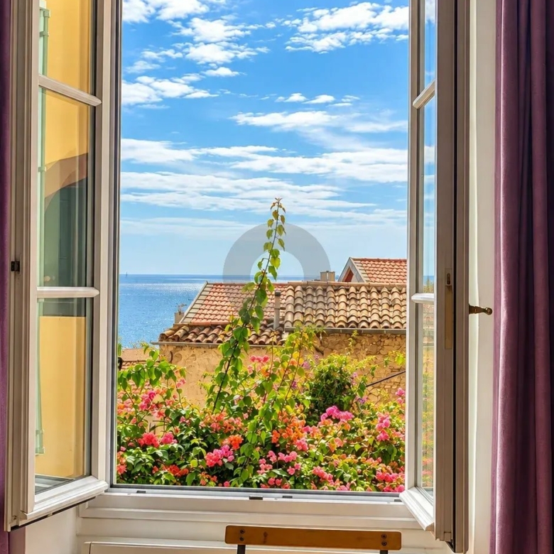 Menton vieille ville – 2 Pièces – Beaucoup de charme