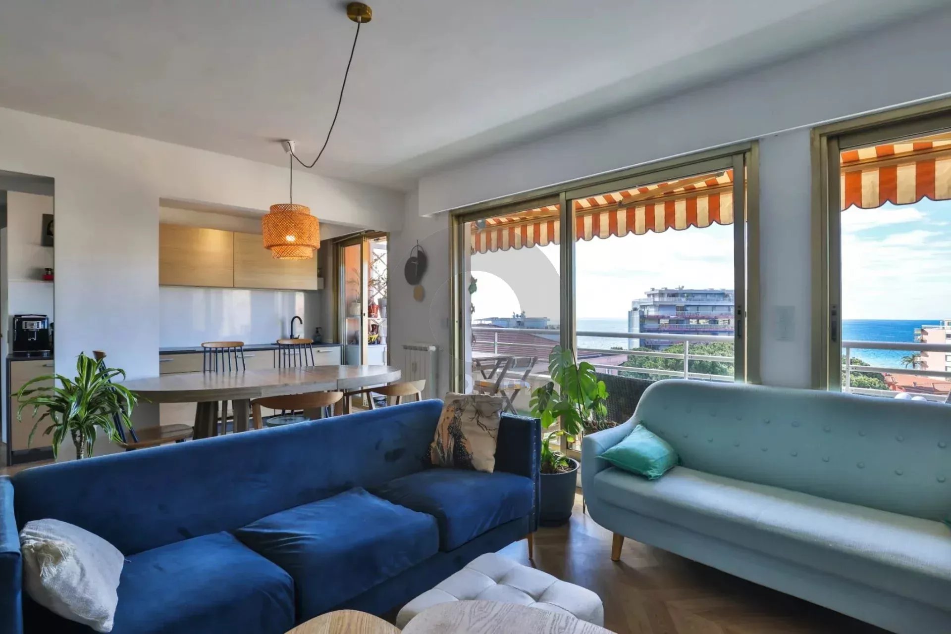 Centre Carnolès: Très bel appartement 4P avec Solarium – Vue panoramique – Garage