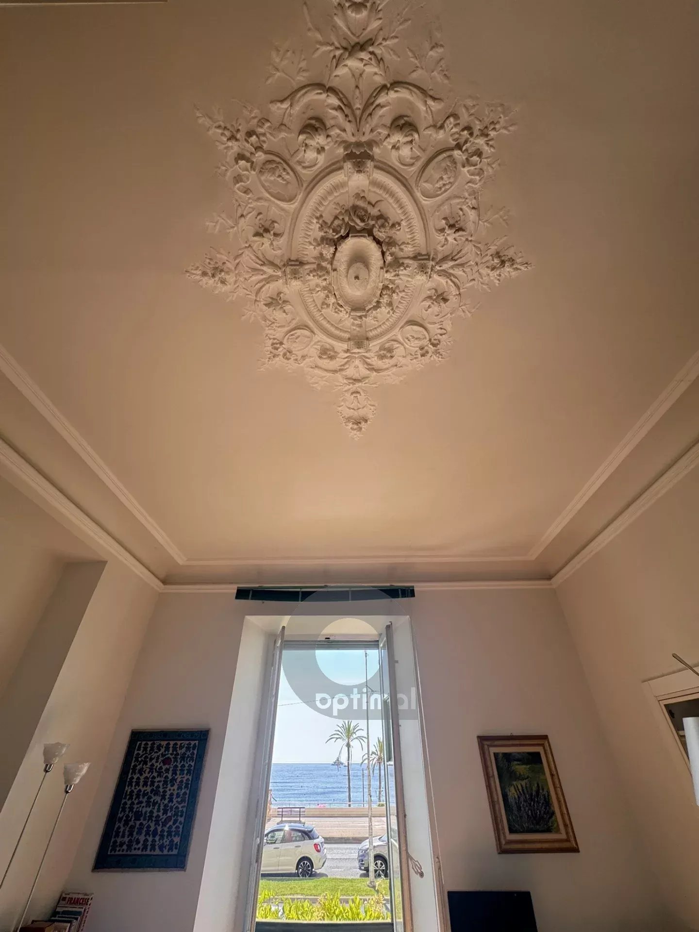 Appartement face à la mer à Menton