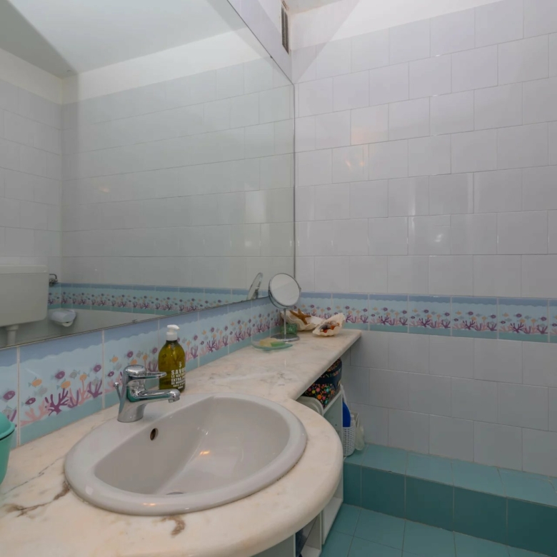 MENTON GARAVAN – STUDIO, TERRASSE, PISCINE