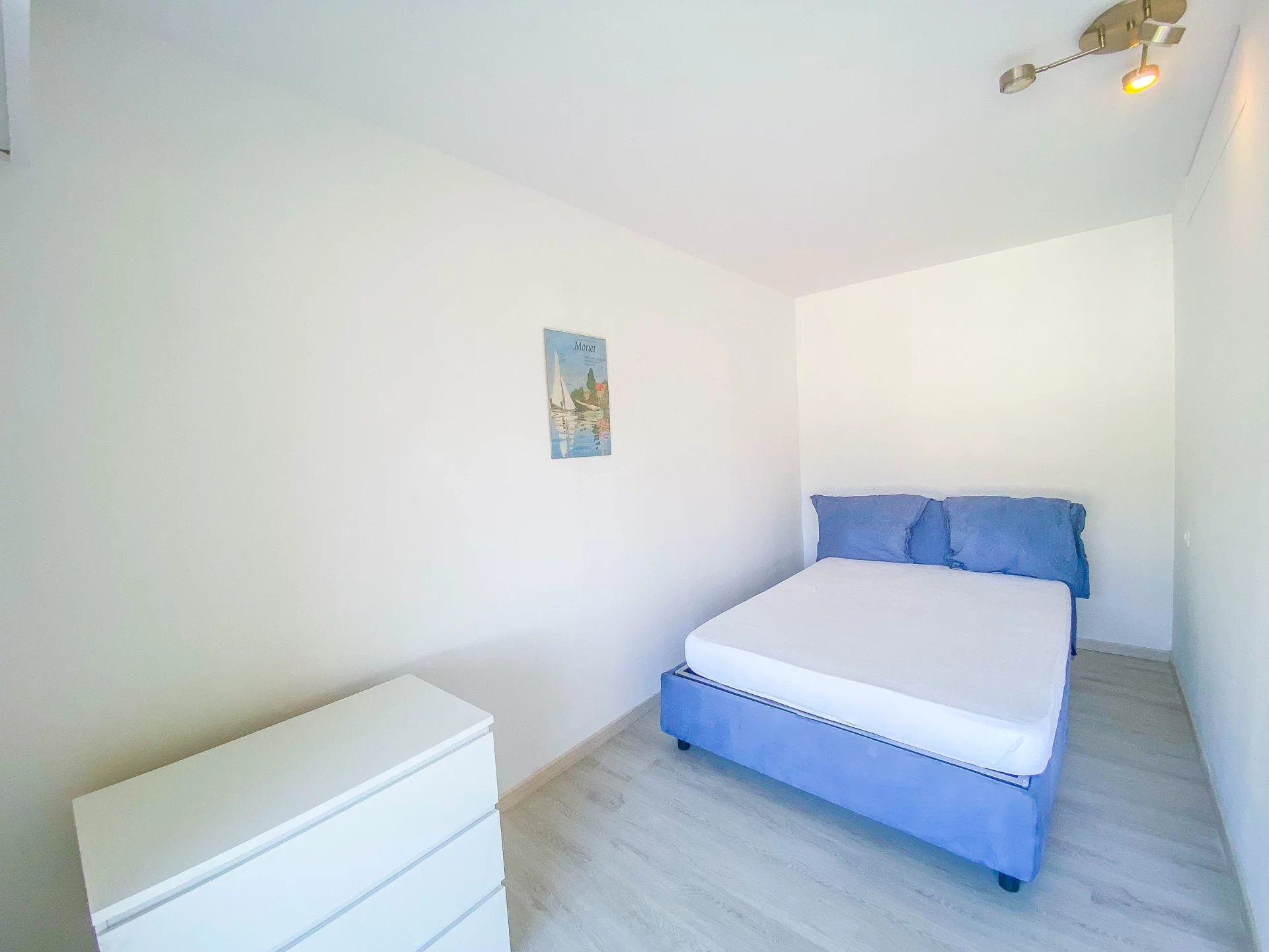 MENTON BOULEVARD GARAVAN – GRAND STUDIO, TERRASSE, PISCINE