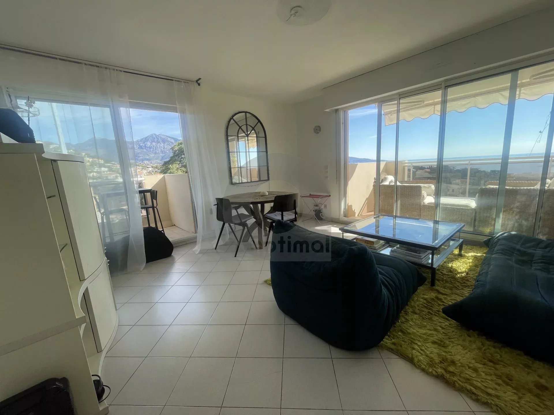 Vente Appartement de 46.23m²  à Roquebrune-Cap-Martin