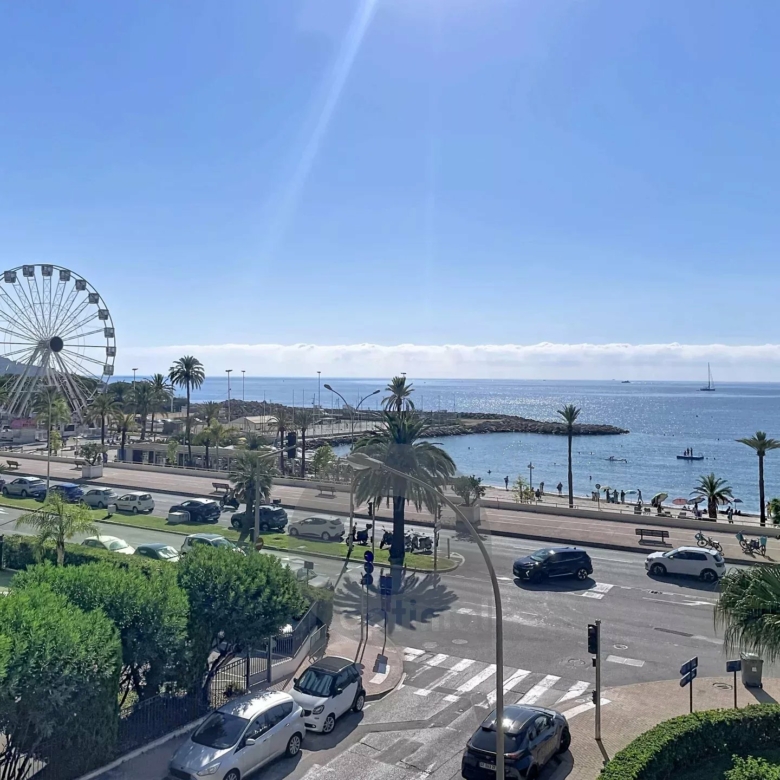 Menton Garavan – Résidence de grand standing – 2 pièces avec balcon – Vue latérale mer