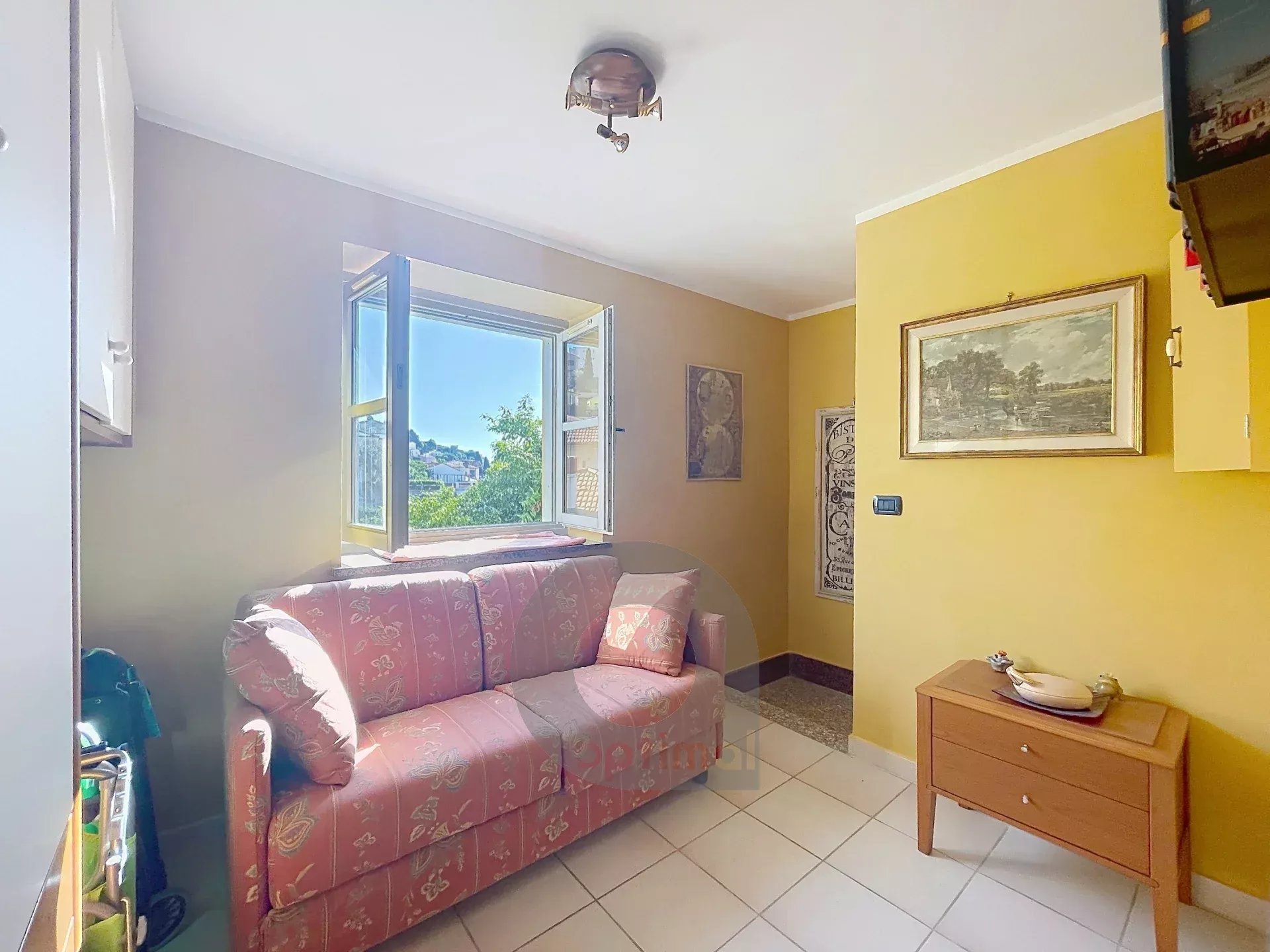 Menton Terres Chaudes – Résidence Bourgeoise – 2/3 pièces en triplex – Parking