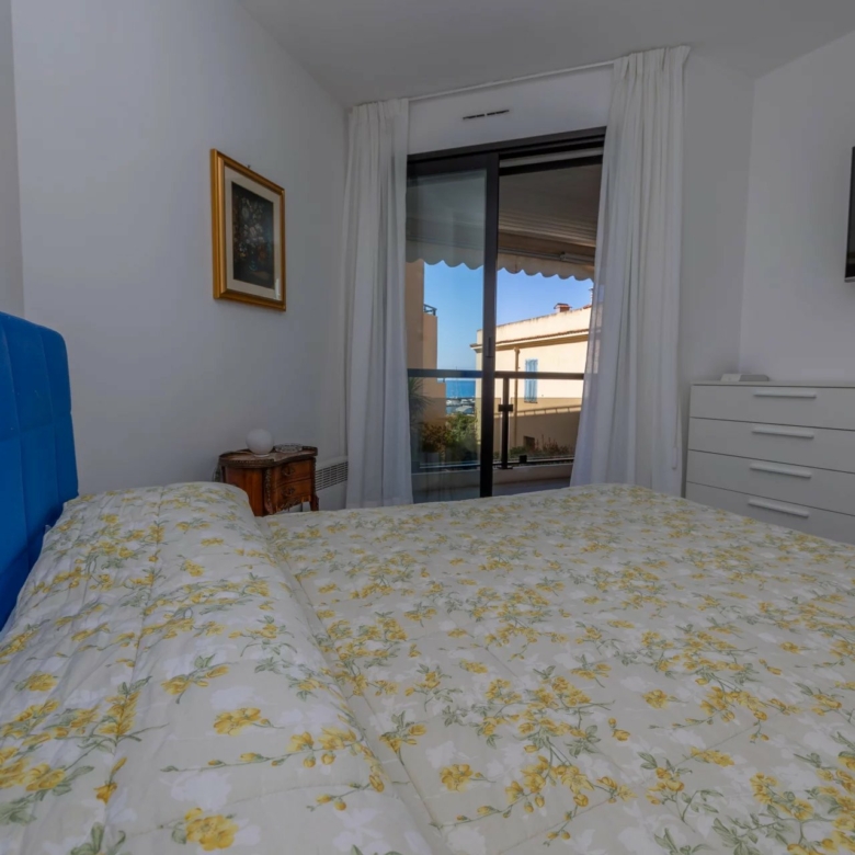 Menton Garavan calme apercue mer