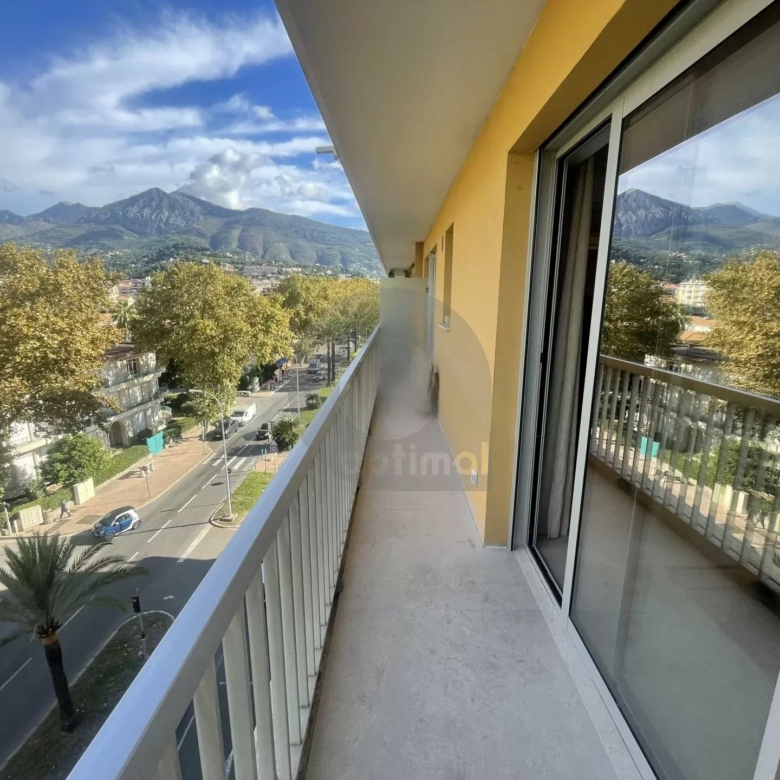 Vente Appartement de 23.15m²  à Menton