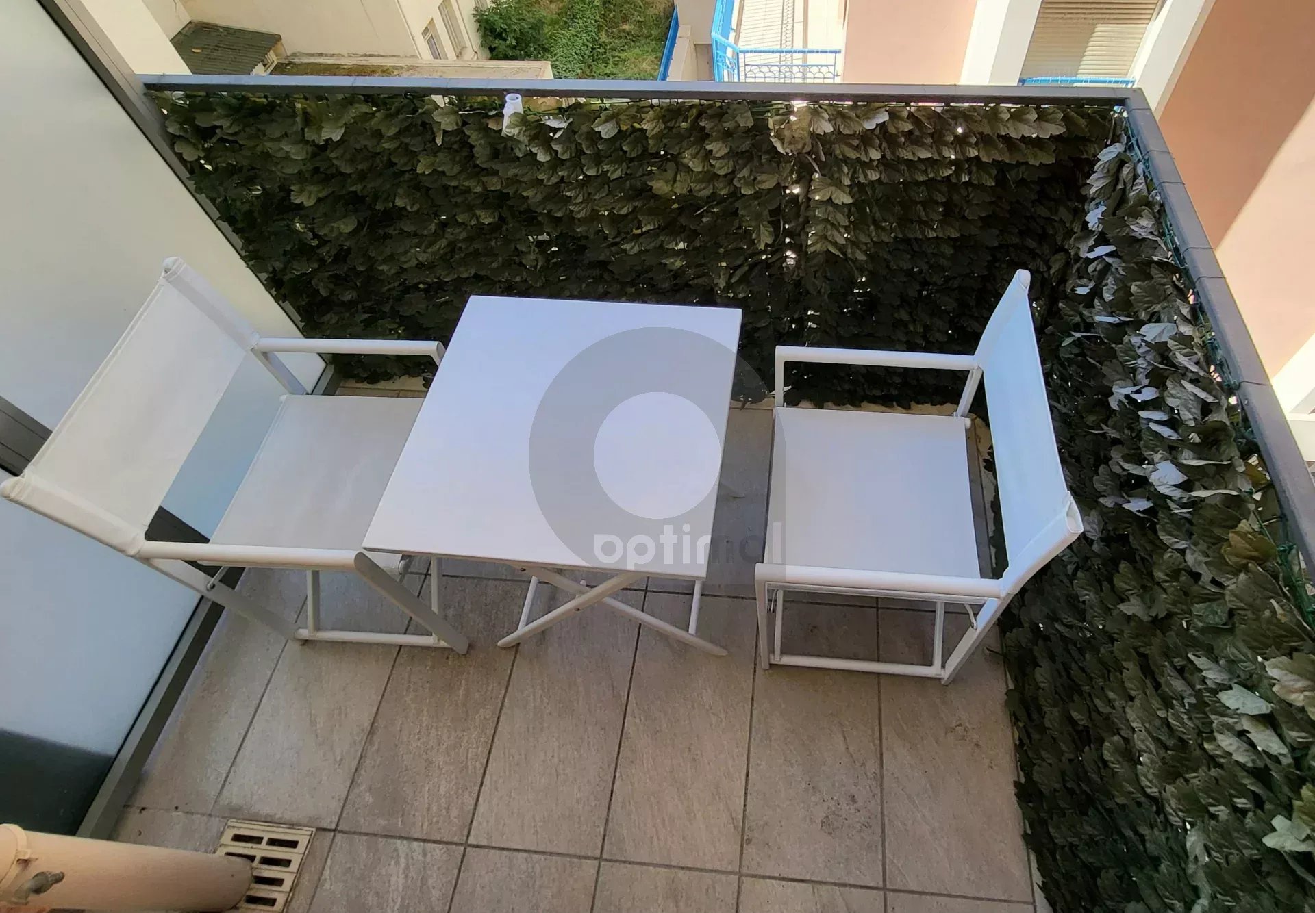 Menton Casino – Coquet studio – Immeuble récent – 100 mt des plages