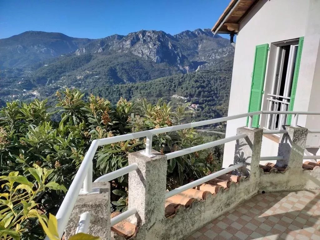 CASTELLAR : A LOUER 3P MEUBLE AVEC JARDIN