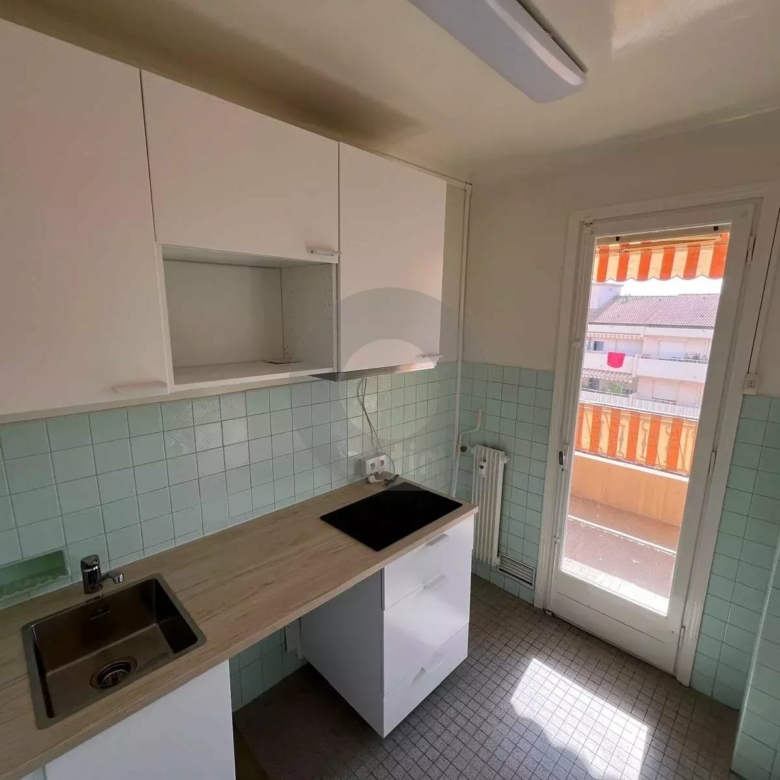 Beau STUDIO centre Menton