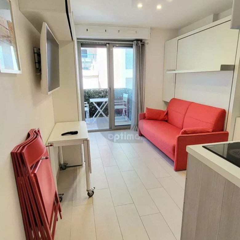 Menton Casino – Coquet studio – Immeuble récent – 100 mt des plages