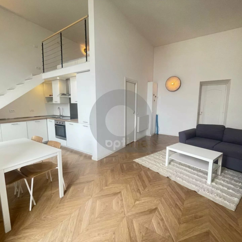 A louer : Appartement meublé esprit loft
