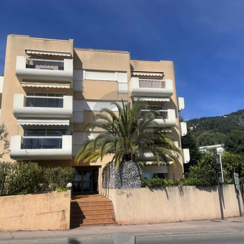 Vente Appartement de 46.23m²  à Roquebrune-Cap-Martin