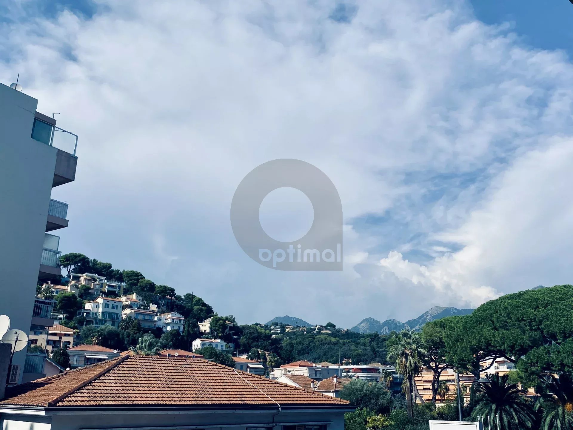 VENTE APPARTEMENT À ROQUEBRUNE-CAP-MARTIN