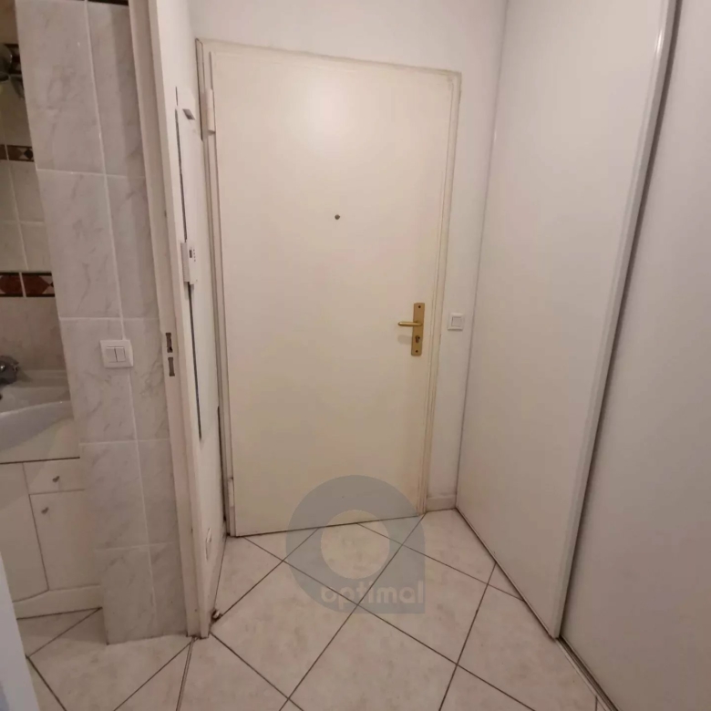 Spacieux studio Menton Borrigo