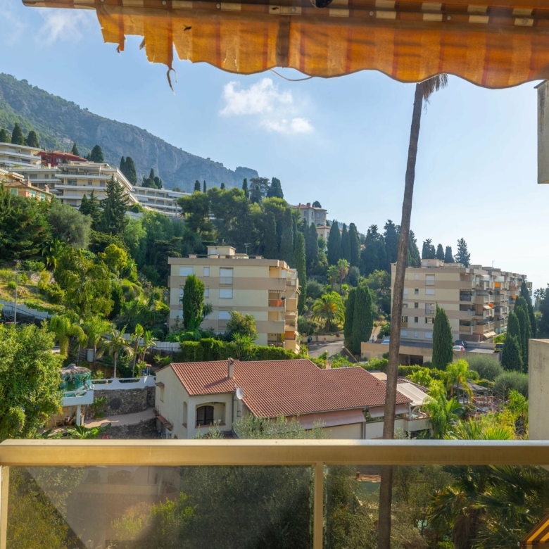 Menton Garavan 4 piéces au calme, vue mer