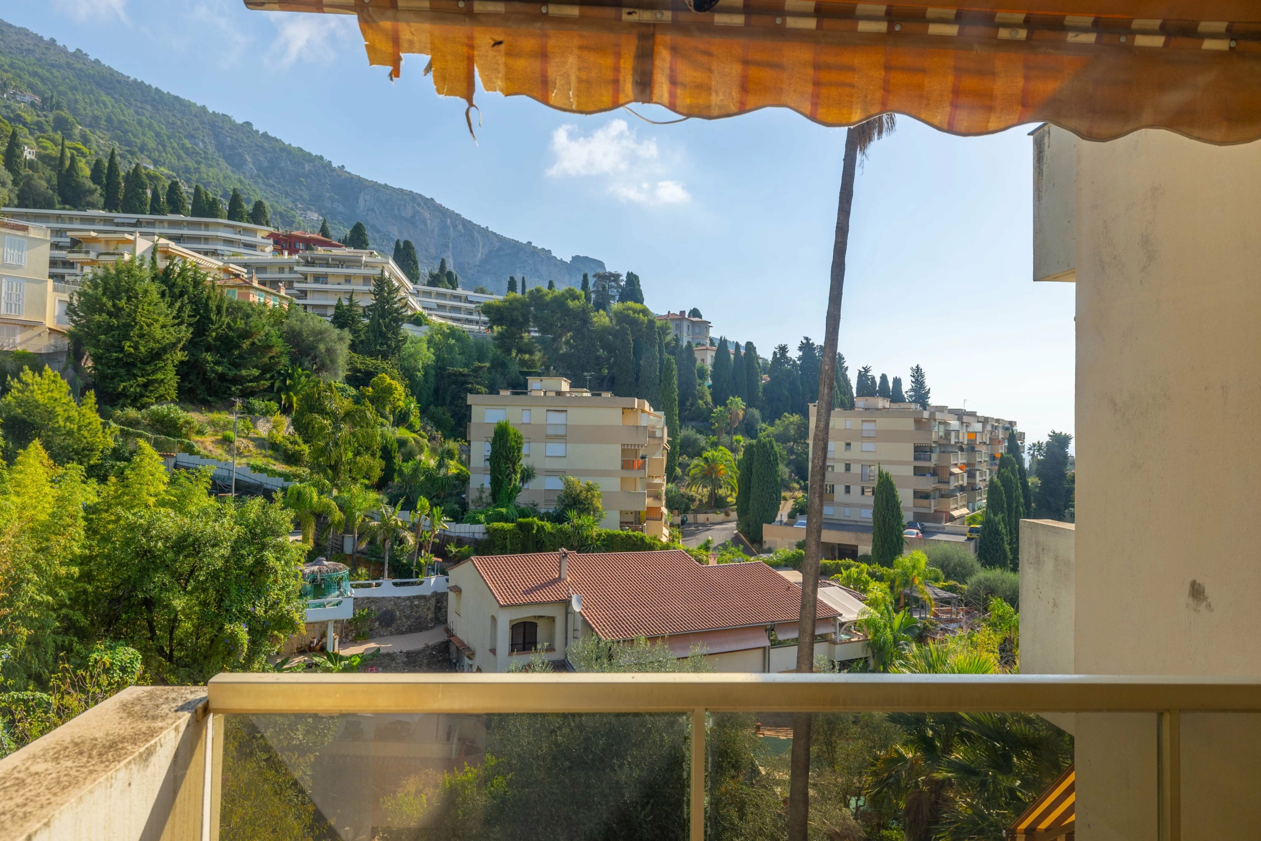 Menton Garavan 4 piéces au calme, vue mer