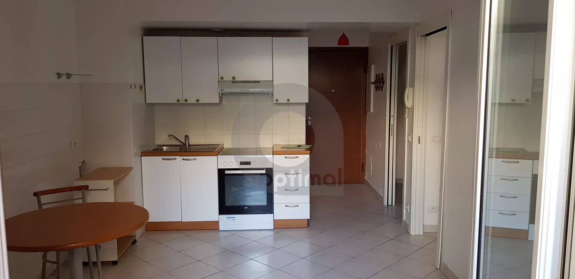 a1f48a224bd2adddf57453c1ed127a6f_eaa79c5691_1920-original-176332-0.jpg APPARTEMENT DEUX PIECES MENTON CENTENAIRE