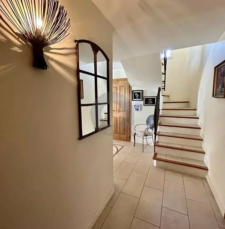 A VENDRE – LA TURBIE – MAISON DE CARACTERE 5P 170M2 – PISCINE POOLHOUSE JARDIN