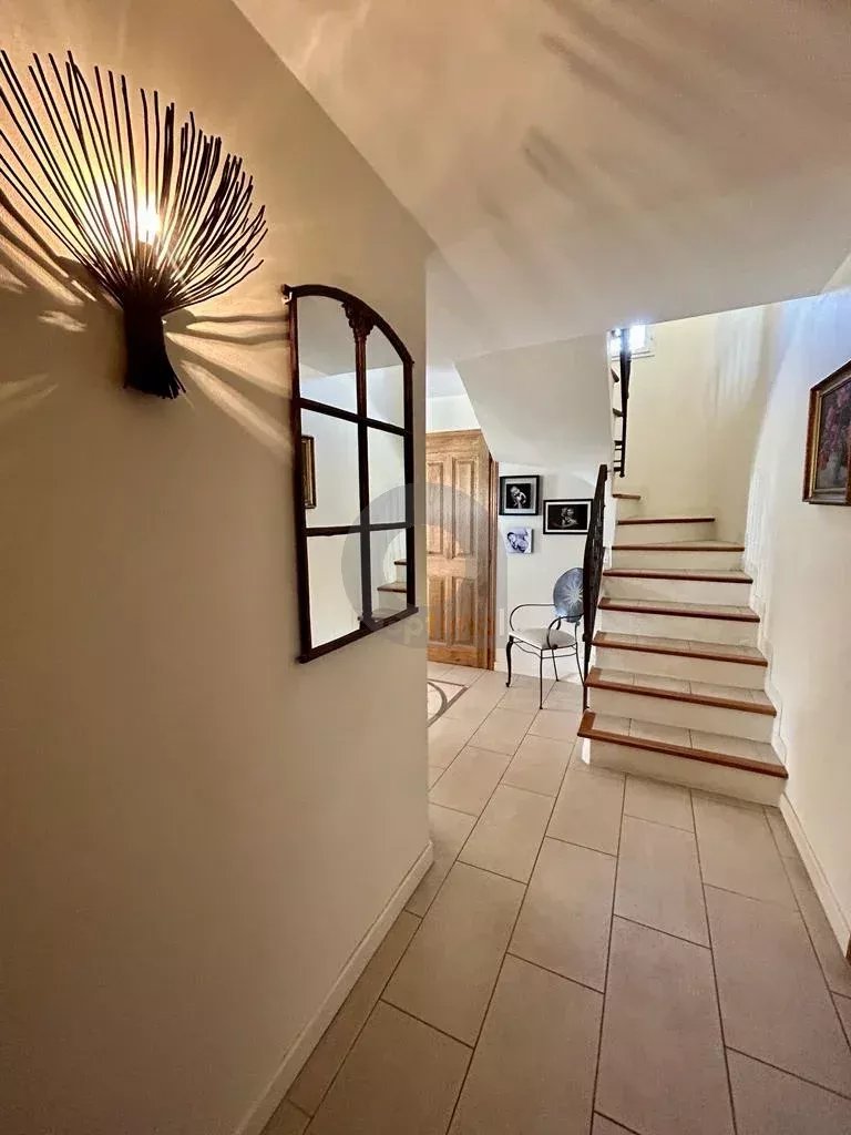 A VENDRE – LA TURBIE – MAISON DE CARACTERE 5P 170M2 – PISCINE POOLHOUSE JARDIN