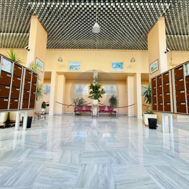 SUPERBE STUDIO 43m² – PLEIN CENTRE DE MENTON
