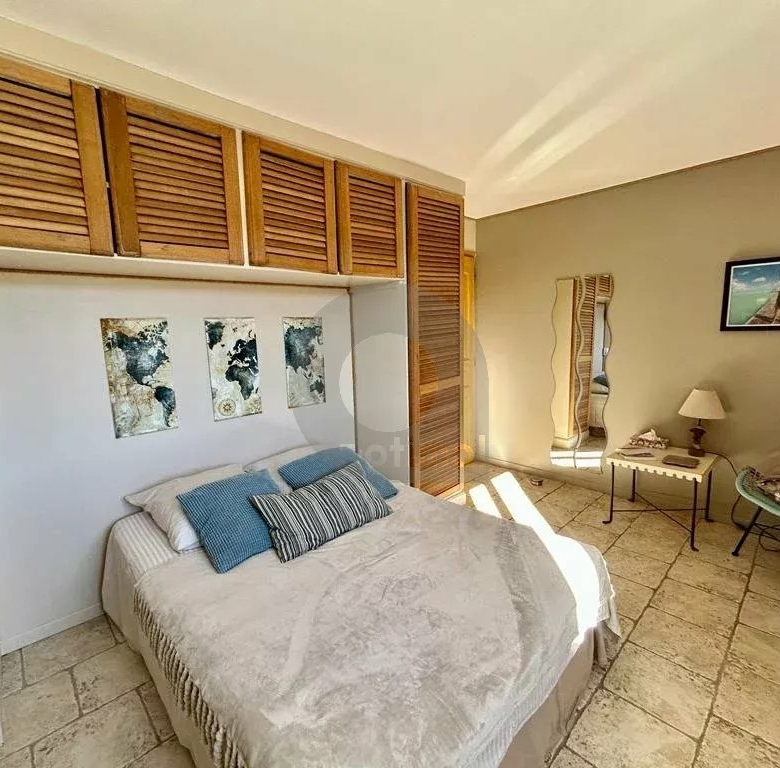 A VENDRE – LA TURBIE – MAISON DE CARACTERE 5P 170M2 – PISCINE POOLHOUSE JARDIN
