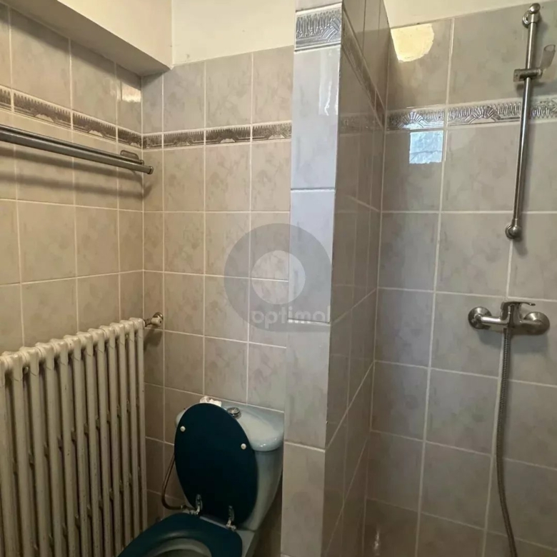 Menton – Cabrolles : Rare! Grande propriété avec magnifique terrain  – Vue dégagée – Accès direct