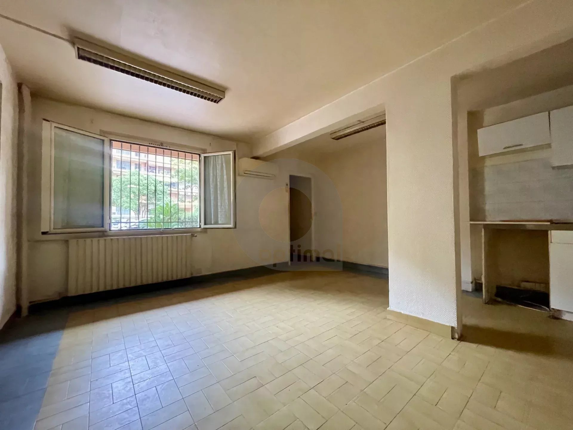 EXCLUSIVITE, studio de 29m² – idéal local professionnel