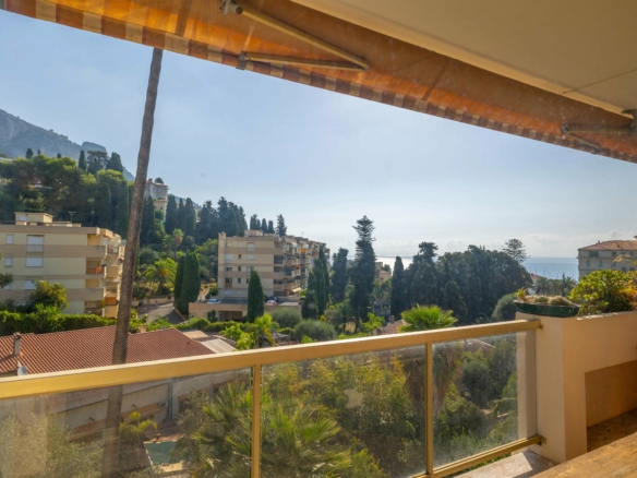 Menton Garavan 4 piéces au calme, vue mer
