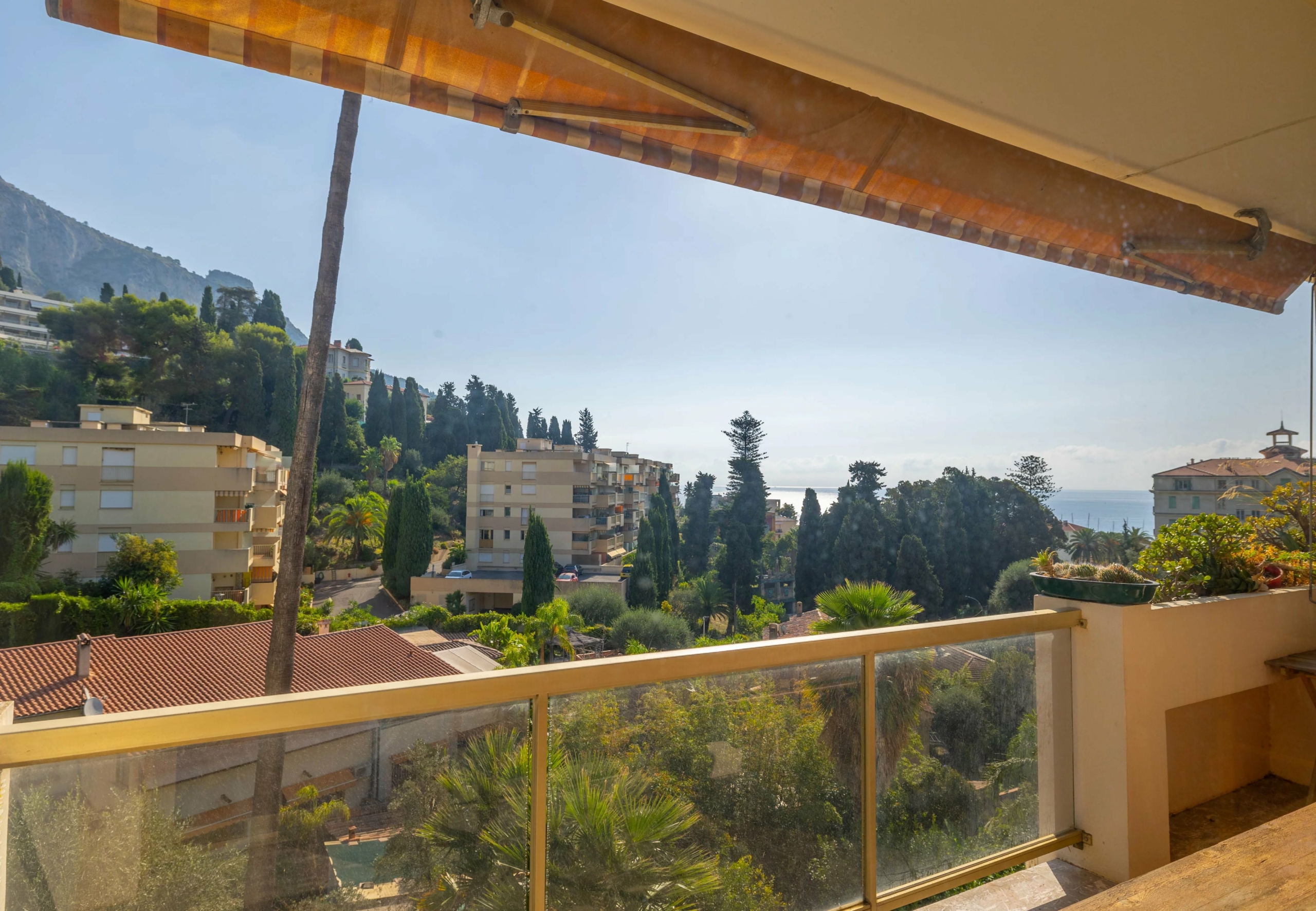 Menton Garavan 4 piéces au calme, vue mer