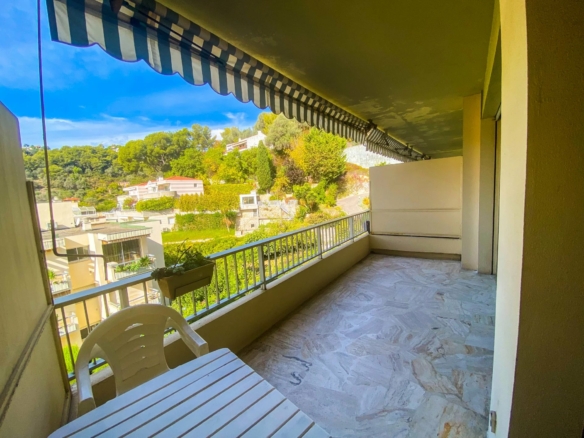 MENTON BOULEVARD GARAVAN – GRAND STUDIO, TERRASSE, PISCINE