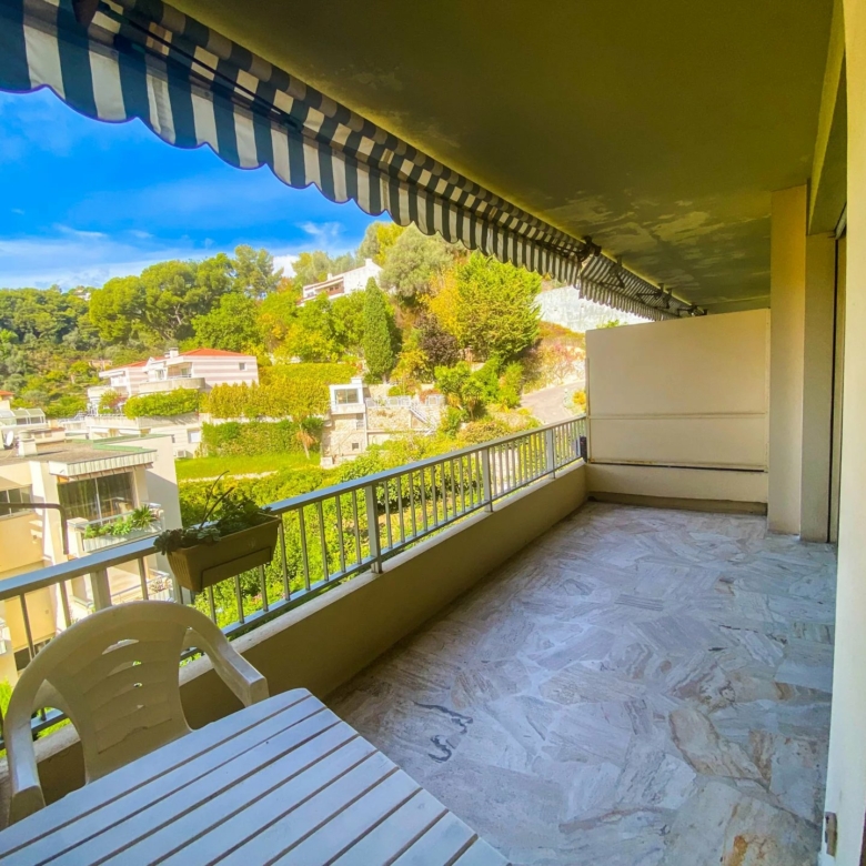MENTON BOULEVARD GARAVAN – GRAND STUDIO, TERRASSE, PISCINE