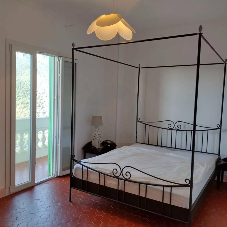 CASTELLAR : A LOUER 3P MEUBLE AVEC JARDIN