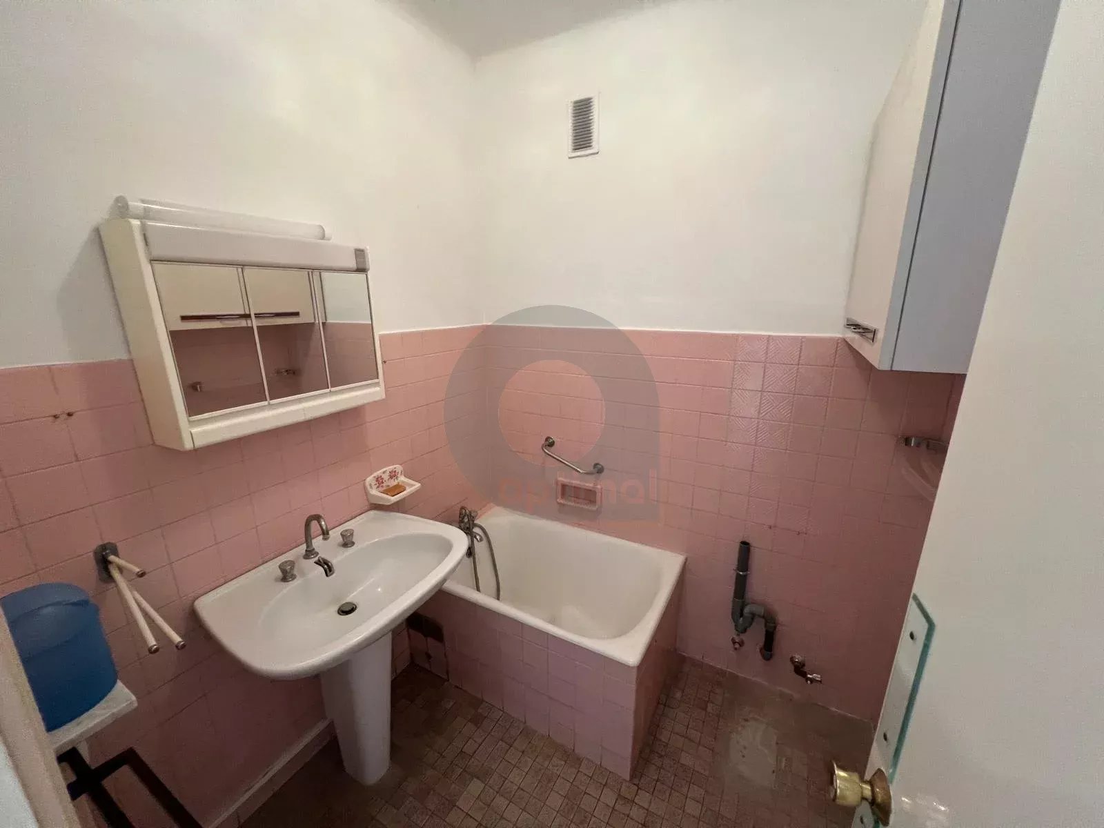 Beau STUDIO centre Menton