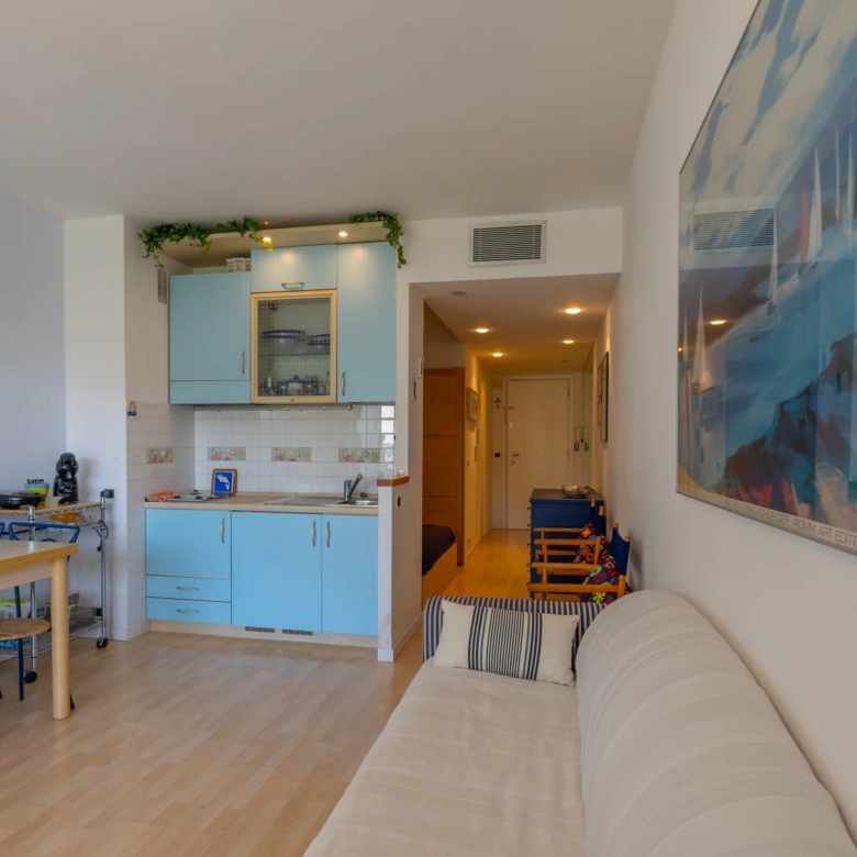 MENTON GARAVAN – STUDIO, TERRASSE, PISCINE