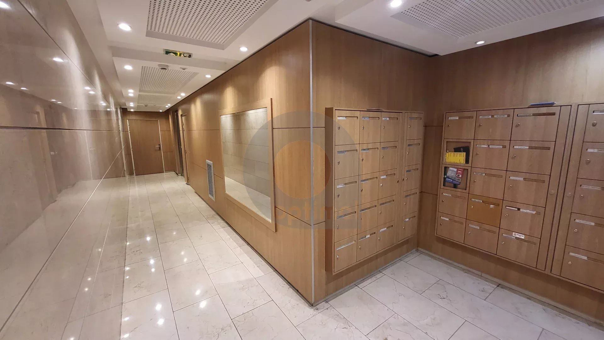 Menton Casino – Coquet studio – Immeuble récent – 100 mt des plages