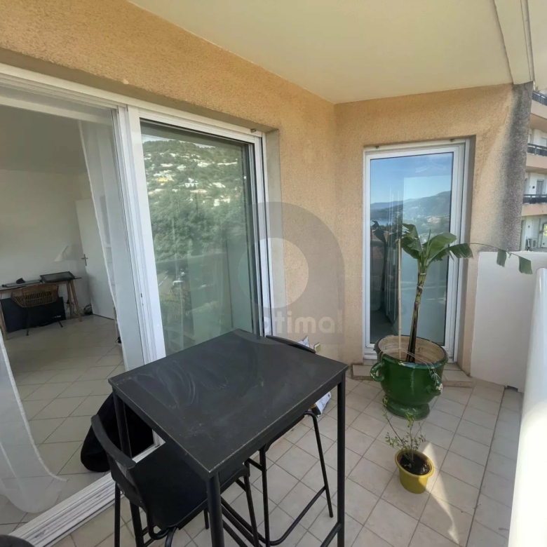 Vente Appartement de 46.23m²  à Roquebrune-Cap-Martin