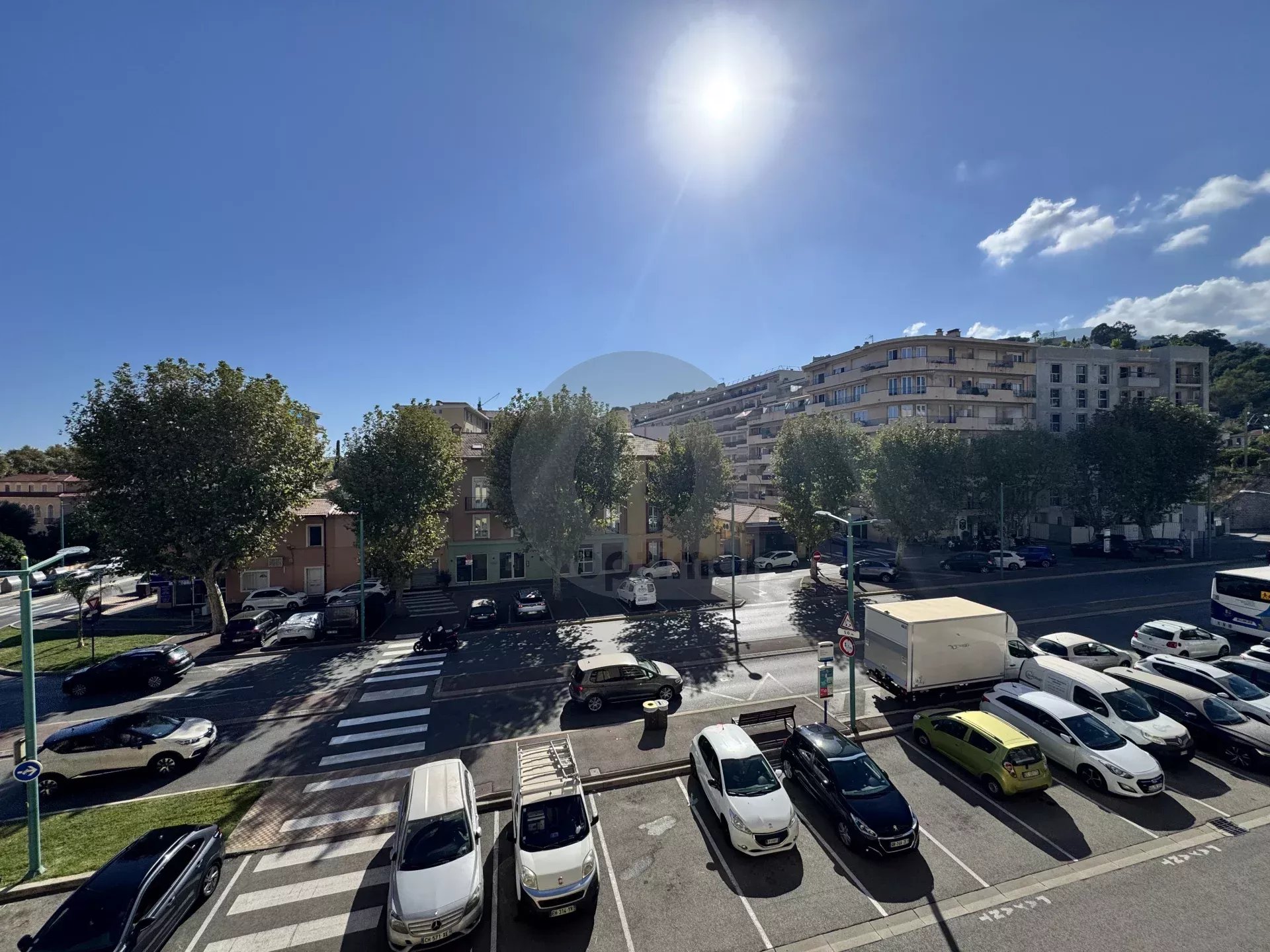 LOCATION 3 PIÈCES MENTON CENTRE VILLE