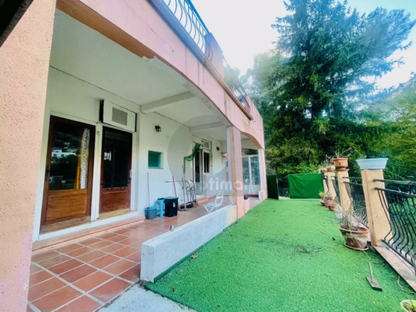 MAISON A GORBIO