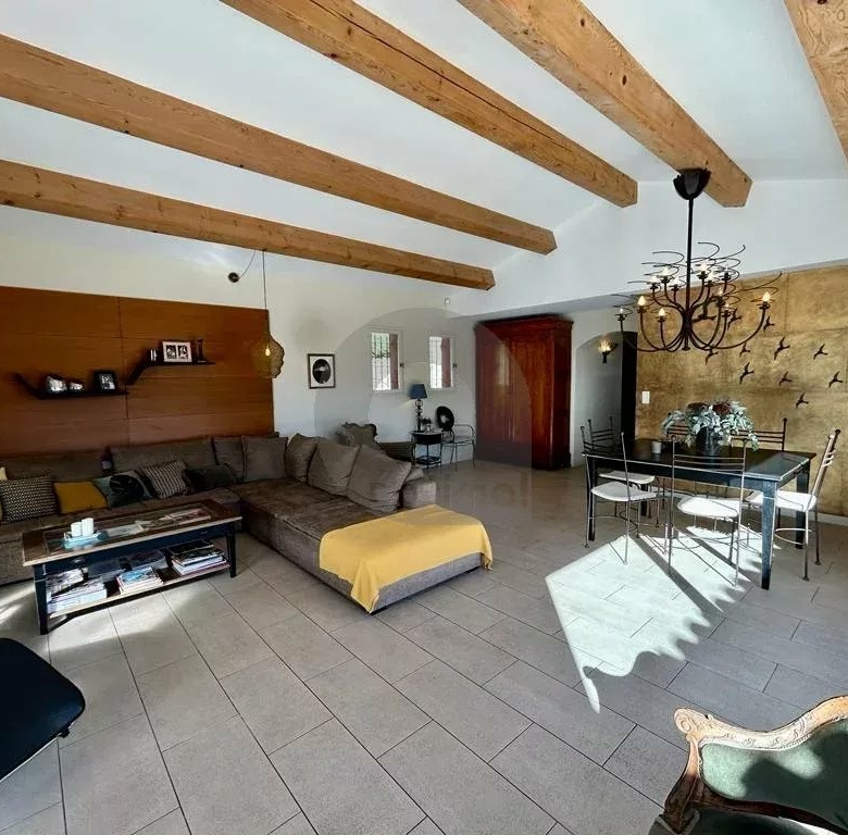 A VENDRE – LA TURBIE – MAISON DE CARACTERE 5P 170M2 – PISCINE POOLHOUSE JARDIN