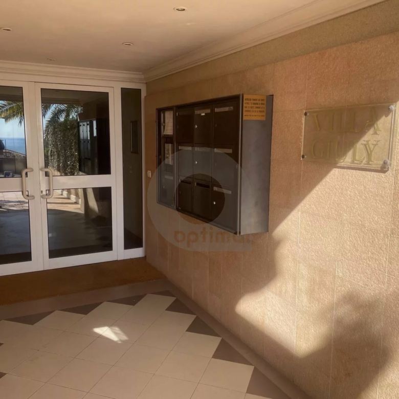 Vente Appartement de 46.23m²  à Roquebrune-Cap-Martin